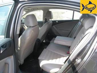 2008 Volkswagen Passat Pics