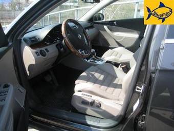 2008 Volkswagen Passat Pictures