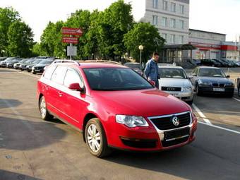 2008 Volkswagen Passat Photos