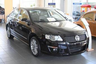 2008 Volkswagen Passat Photos