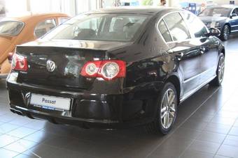 2008 Volkswagen Passat Photos