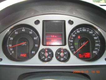 2008 Volkswagen Passat Photos