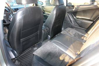 2008 Volkswagen Passat Photos