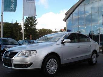 2008 Volkswagen Passat Pictures