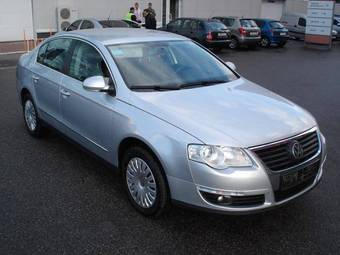 2008 Volkswagen Passat Pictures