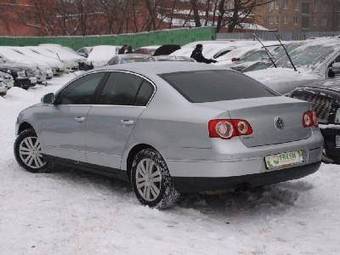 2008 Volkswagen Passat Photos