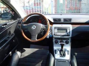 2008 Volkswagen Passat Pictures