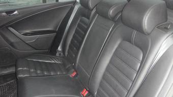 2008 Volkswagen Passat Photos