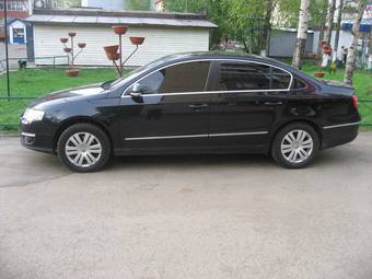 2008 Volkswagen Passat Photos