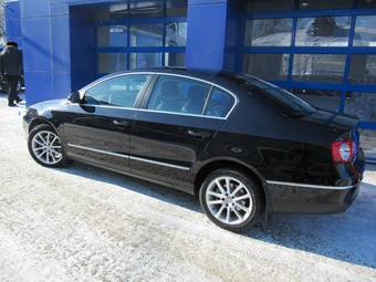 2008 Volkswagen Passat Photos