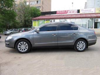 2008 Volkswagen Passat Photos