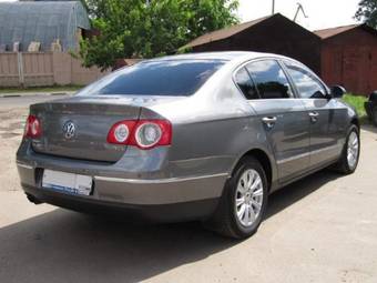 2008 Volkswagen Passat Pictures