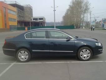 2008 Volkswagen Passat Photos