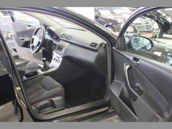 2008 Volkswagen Passat Photos