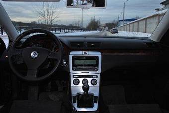 2009 Volkswagen Passat Wallpapers