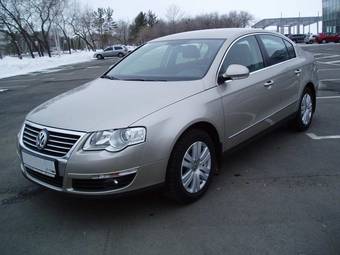 2009 Volkswagen Passat Photos