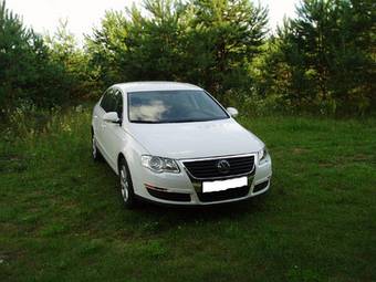 2009 Volkswagen Passat Photos