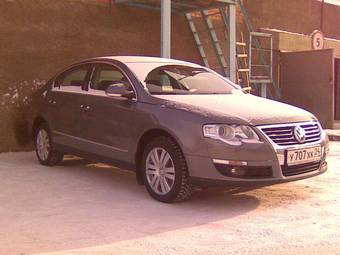 2010 Volkswagen Passat Pictures