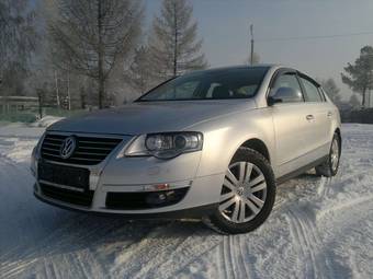 2010 Volkswagen Passat Pictures