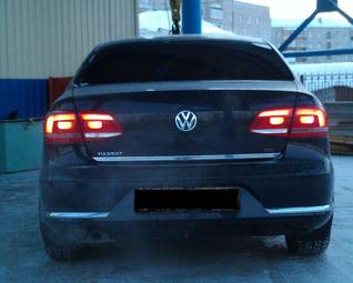 2011 Volkswagen Passat Pictures