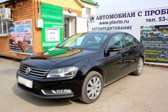 2011 Volkswagen Passat Pictures