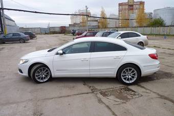 2010 Volkswagen Passat CC Photos