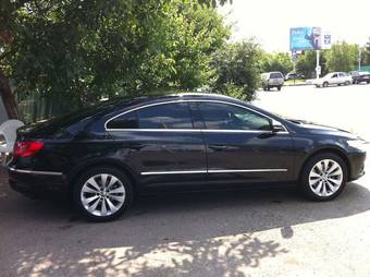 2010 Volkswagen Passat CC Photos