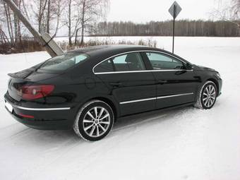 2010 Volkswagen Passat CC Pictures