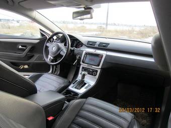 2010 Volkswagen Passat CC Pictures