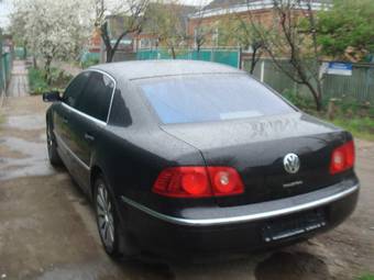 2003 Volkswagen Phaeton Pictures