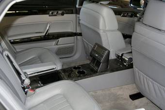 2008 Volkswagen Phaeton Pictures