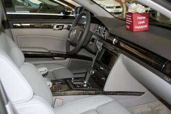 2008 Volkswagen Phaeton Photos