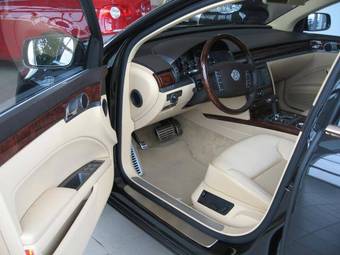 2009 Volkswagen Phaeton For Sale