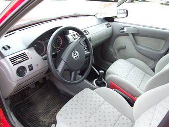 2004 Volkswagen Pointer Photos