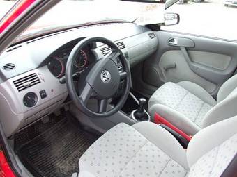 2004 Volkswagen Pointer Photos