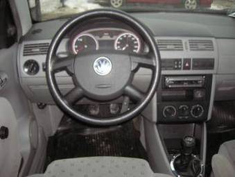 2004 Volkswagen Pointer Photos
