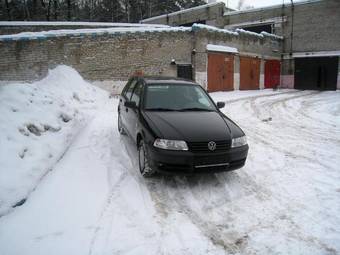 2004 Volkswagen Pointer Pictures