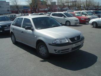 2004 Volkswagen Pointer Images