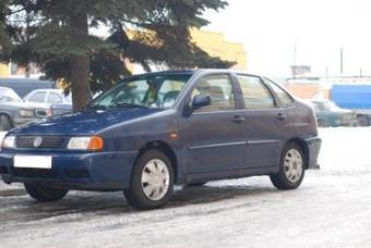 1997 Volkswagen Polo Photos