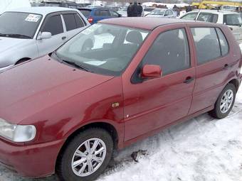 1998 Volkswagen Polo Pictures