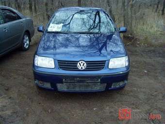 1999 Volkswagen Polo Photos