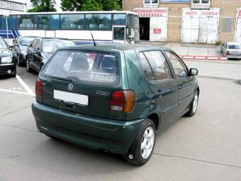 1999 Volkswagen Polo Photos