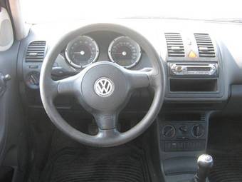 1999 Volkswagen Polo Pictures