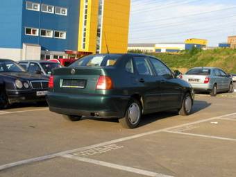 1999 Volkswagen Polo Images