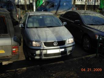 2000 Volkswagen Polo Pictures