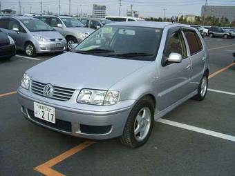 2001 Volkswagen Polo Photos