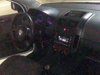 2004 Volkswagen Polo Pics