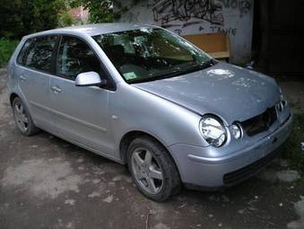 2004 Volkswagen Polo Photos