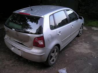 2004 Volkswagen Polo Pictures
