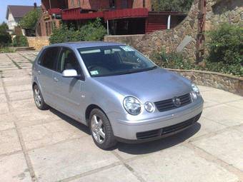 2004 Volkswagen Polo Pictures